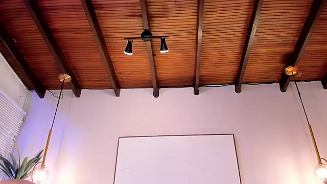 AgattaDuque чат на живо