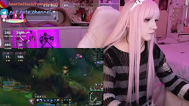 yourcutewaifu – live chatrum