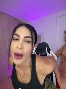 غرفة دردشة mckenzieklein المباشرة