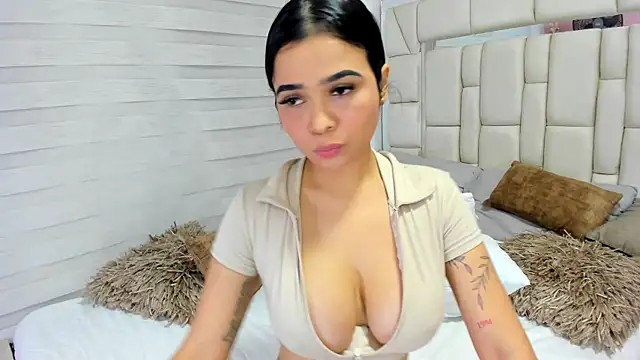Chat ao vivo de clytiia_