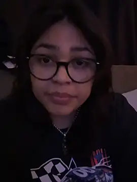 Sala de chat ao vivo de miacanela_xo