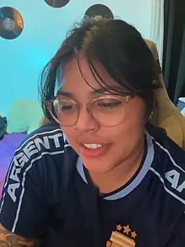 miacanela_xo 即時聊天室