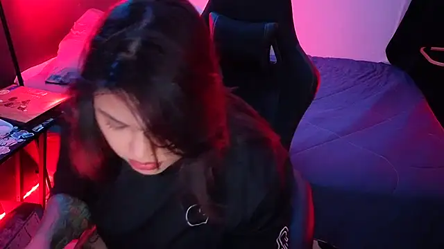 ห้องแชทสดของ miacanela_xo