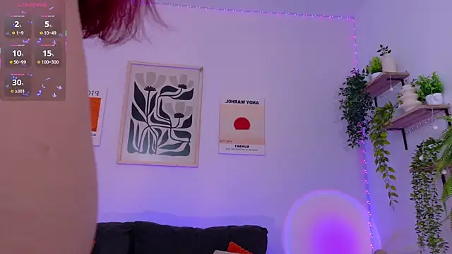 חדר צ'אט בשידור חי של ViolettCastel