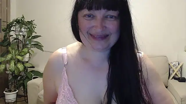 Women-pleasures Adlı Modelin Canlı Sohbet Odası