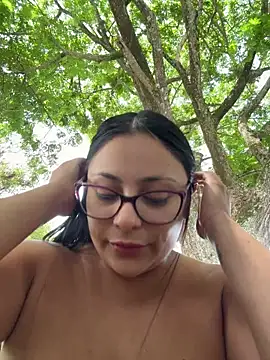 Angie_e Live Chatraum