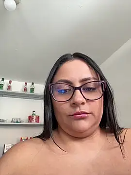 غرفة دردشة Angie_e المباشرة