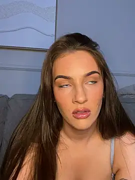 PetiteBrunettex20 Cameră chat live