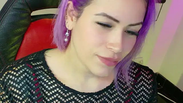 Natalia_Montoya's Live Chat Room