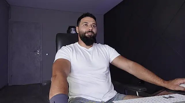 عرض كام mattmasterss