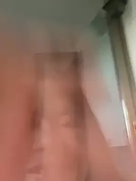 חדר צ'אט בשידור חי של RODAES