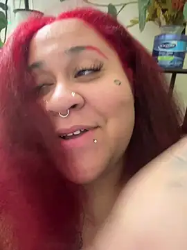 Chat soba uživo modela Juicyjordie