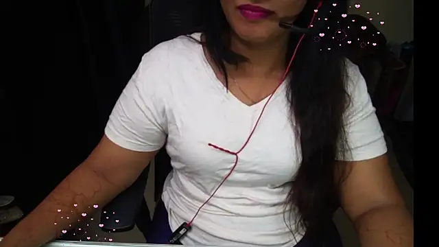 Cute_Aarushii Live Chatraum