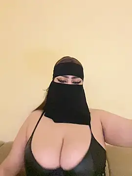 QueenDina777 Live Chatraum
