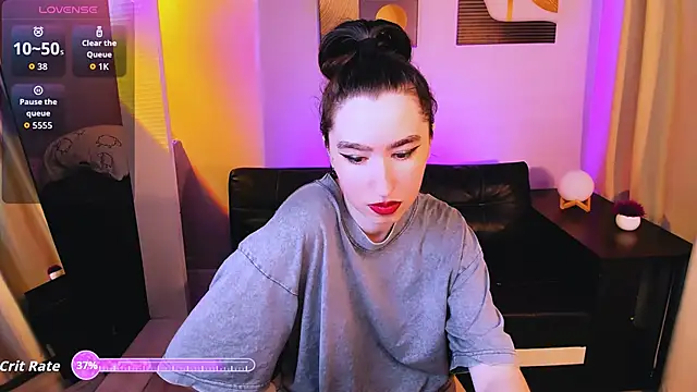 Lily_xBabe élő chatszobája