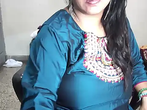 ห้องแชทสดของ Indian_Bhabhi00
