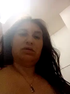 BlackVBarbie's Live Chat Room