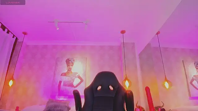 Sala de chat ao vivo de Shantall__