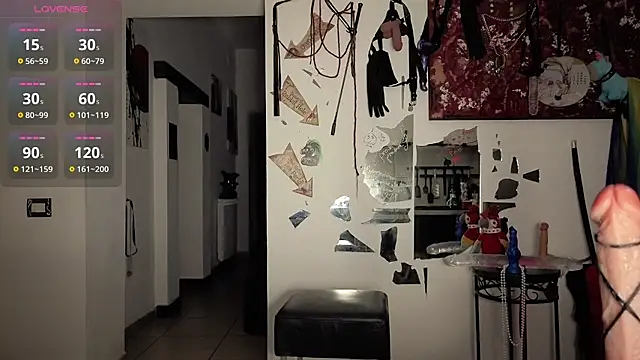 Živá chatovací místnost freyamoret