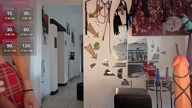 Živá chatovací místnost freyamoret
