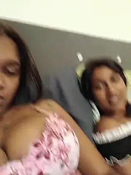 Indianqueen03 чат на живо