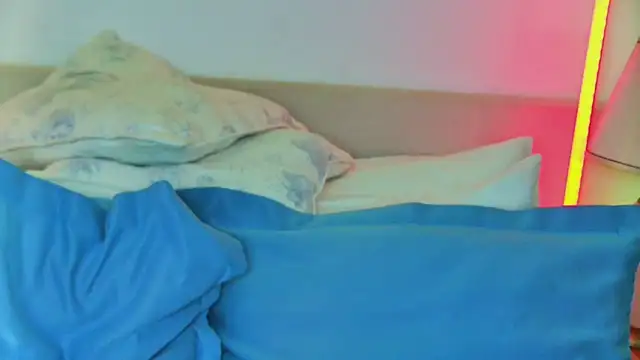 חדר צ'אט בשידור חי של CeylanXO