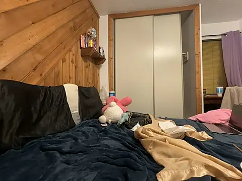 magicalc00ch Adlı Modelin Canlı Sohbet Odası