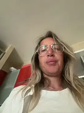 casalinga88 чат на живо