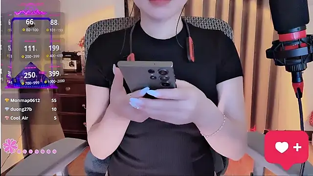 Caryln-Bun Cameră chat live