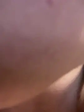 חדר צ'אט בשידור חי של Miacarry