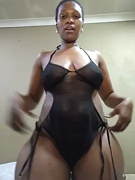 Curvy-sluty's Live Chat Room