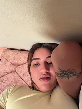 Živá chatovací místnost Little_Gaby_