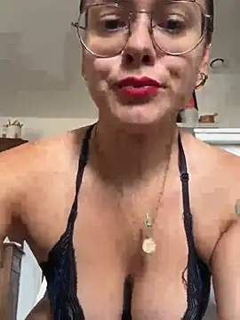 Luccreccia_n Live chat-huone