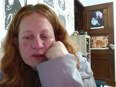 חדר צ'אט בשידור חי של ViioletaMora