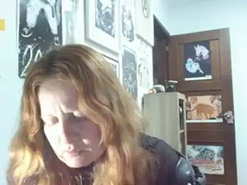 Sala de chat ao vivo de ViioletaMora