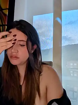 חדר צ'אט בשידור חי של maliciaworld