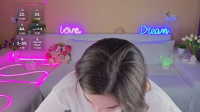 Camilla__one__'s Live Chat Room