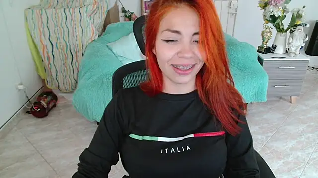 Aylinn_diaz Adlı Modelin Canlı Sohbet Odası