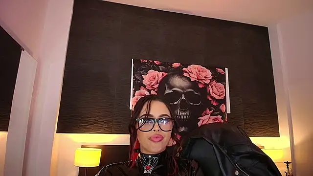 EvaaFoxxy1 чат на живо