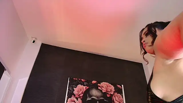 EvaaFoxxy1 即時聊天室
