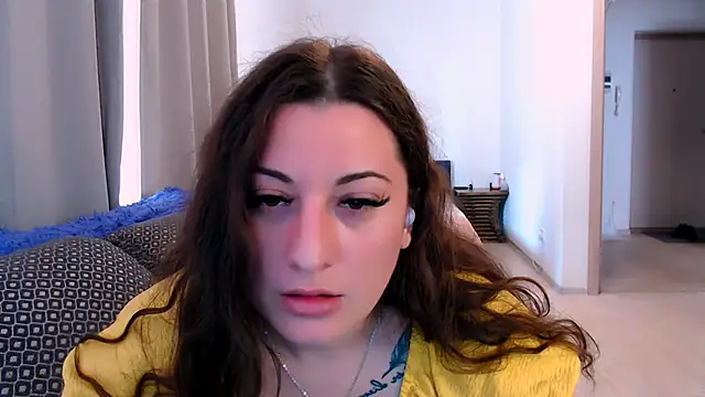 Helen_Adams_ élő chatszobája