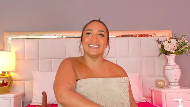 غرفة دردشة KateVenegas المباشرة