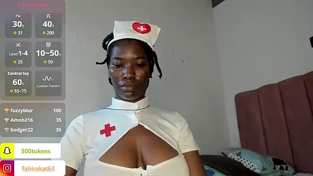 Chat ao vivo de Tahira_21_