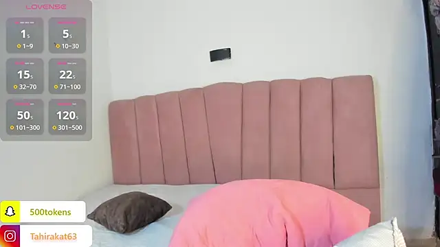 Živá chatovací místnost Tahira_21_