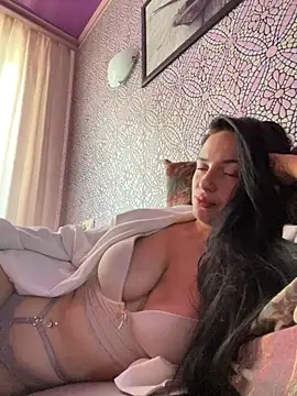 Kristis43 Live chatroom