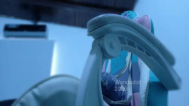 WandaDollのライブチャットルーム