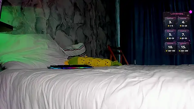 Tender__Lionet Live Chatraum