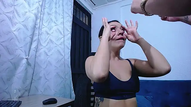 _joanne_and_oliver_ Live chatroom