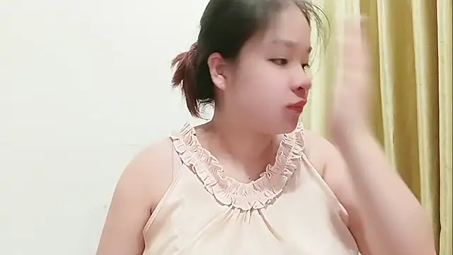 Milajinxi's Live Chat Room