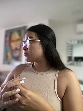 CamilaSofiia 现场聊天室